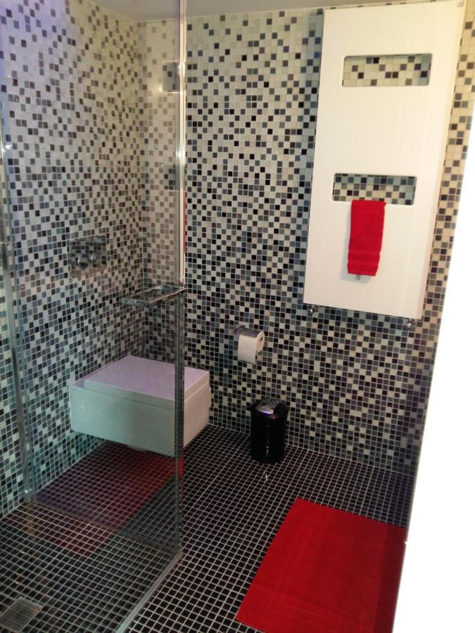 مبيت وإفطار Grimisuat Le Manoir De Champlan المظهر الخارجي الصورة