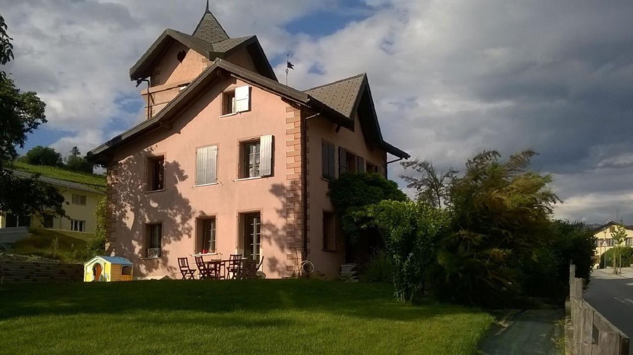 مبيت وإفطار Grimisuat Le Manoir De Champlan المظهر الخارجي الصورة